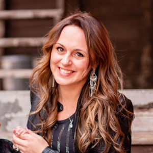 Meet your Posher, Elysia